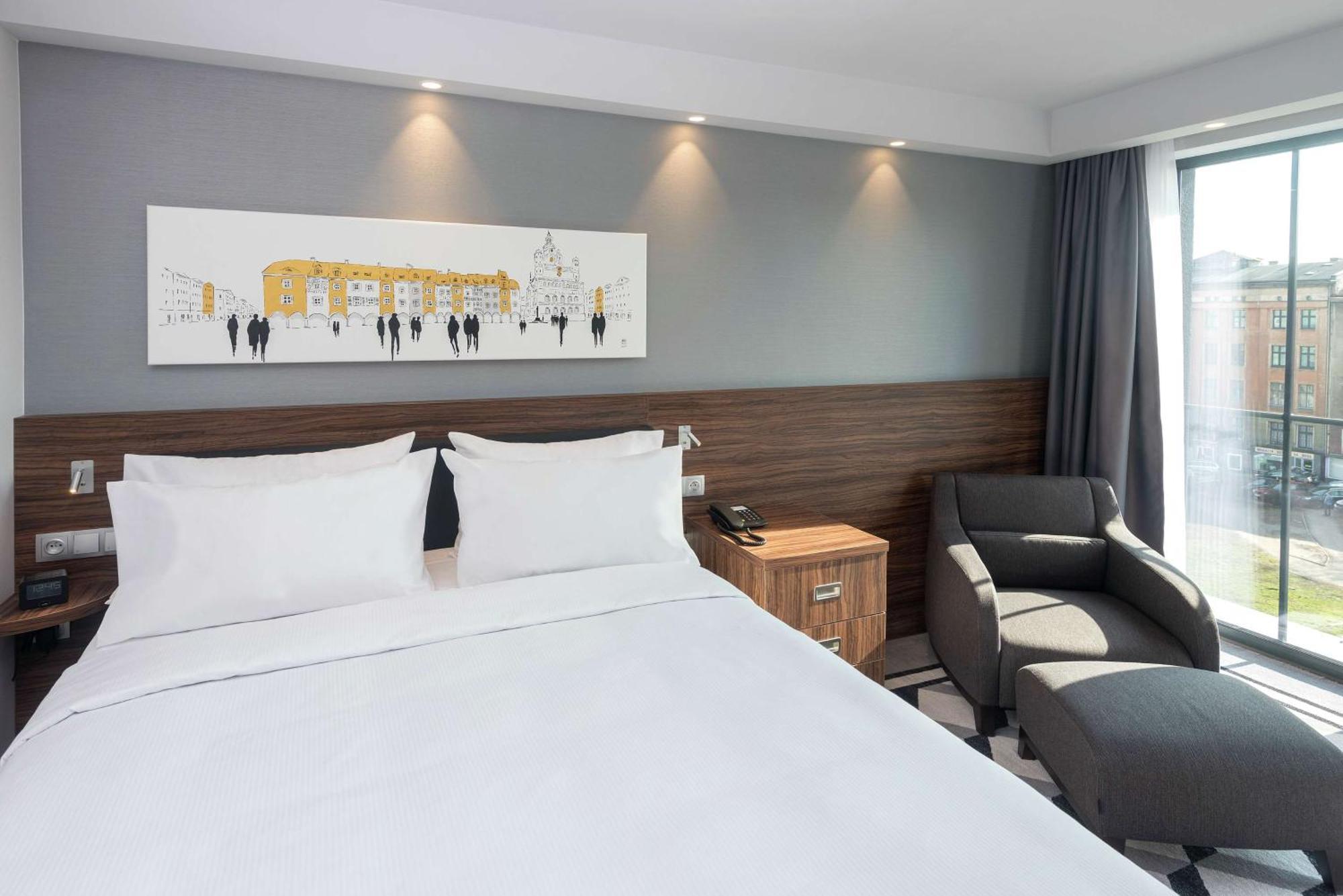 Hotel Hampton By Hilton Poznan Old Town Exterior foto